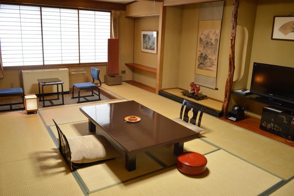Hotel Yumotoya à Matsumoto Chambre photo